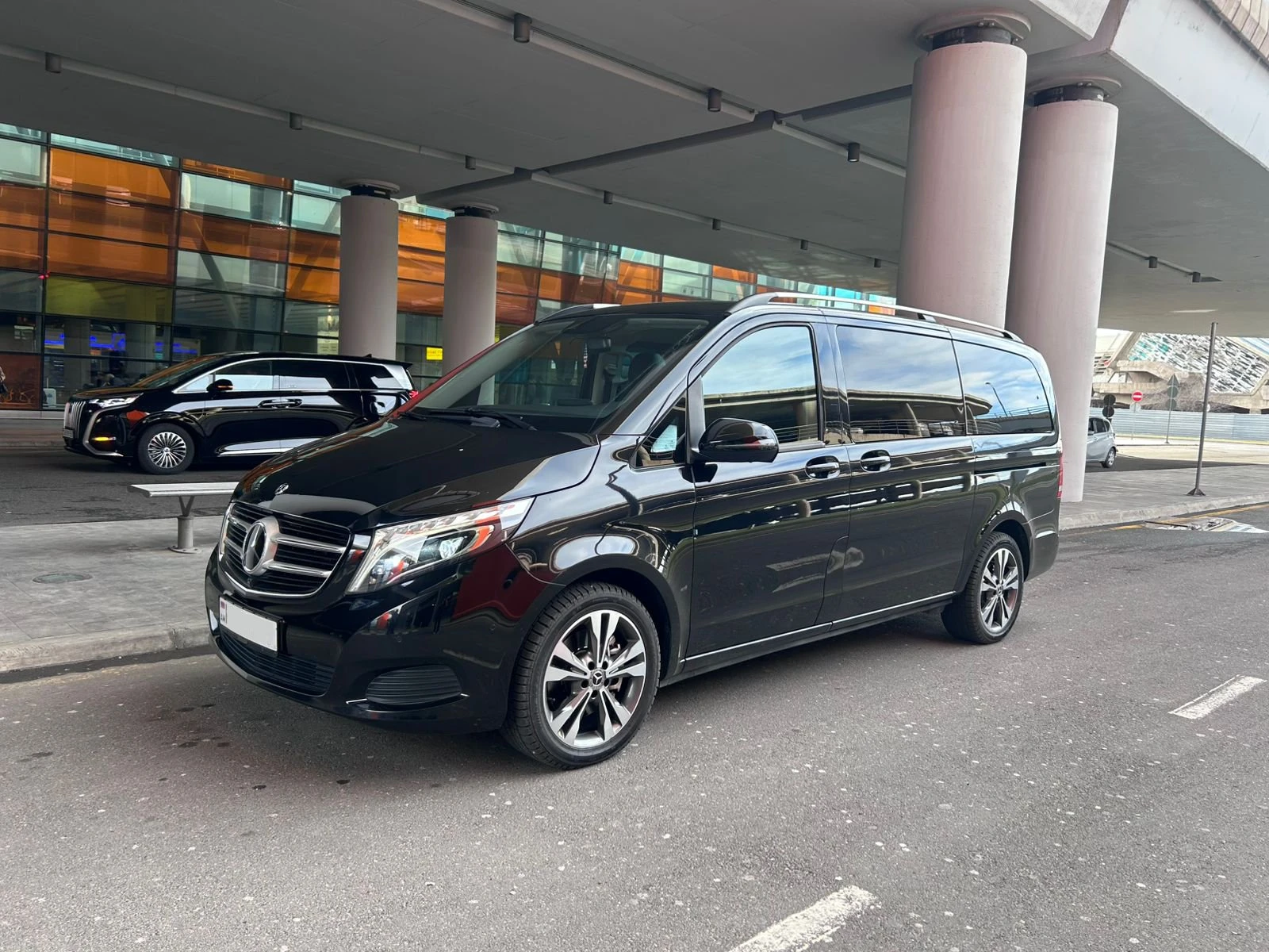 Privater Transfer vom Flughafen Swartnoz nach Tiflis